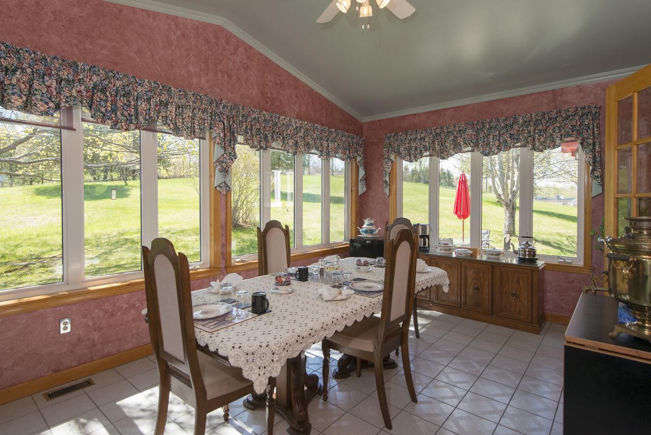 Hampton Bed And Breakfast Экстерьер фото